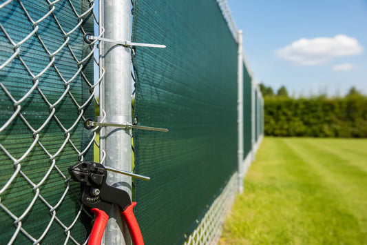 Using Metal Zip Ties to Secure Chain Link Fences